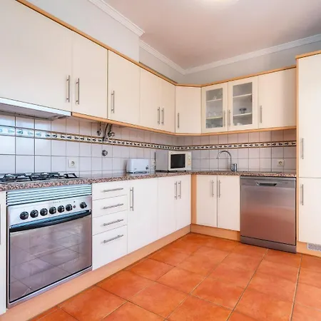 Cabanas Beach Apartment * 卡巴纳斯·德·塔维拉