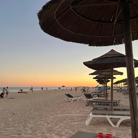 公寓 Cabanas Beach Apartment *